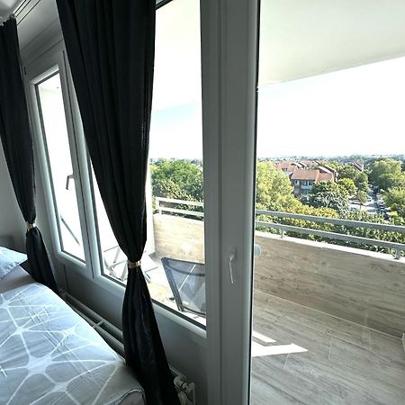 Big Und Bequem Apartment Hannover Bagian luar foto